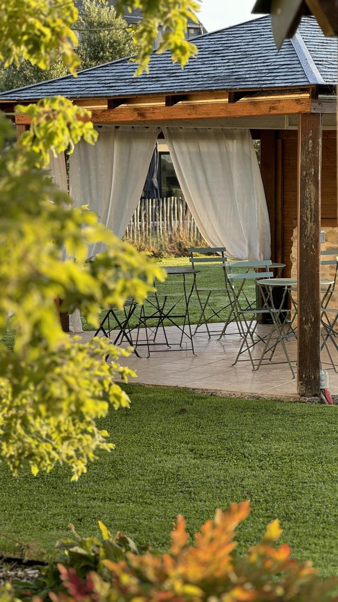 Aurefees Bed & Breakfast Ellon Bagian luar foto