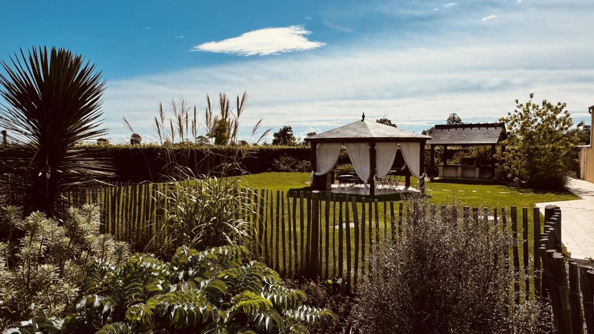 Aurefees Bed & Breakfast Ellon Bagian luar foto