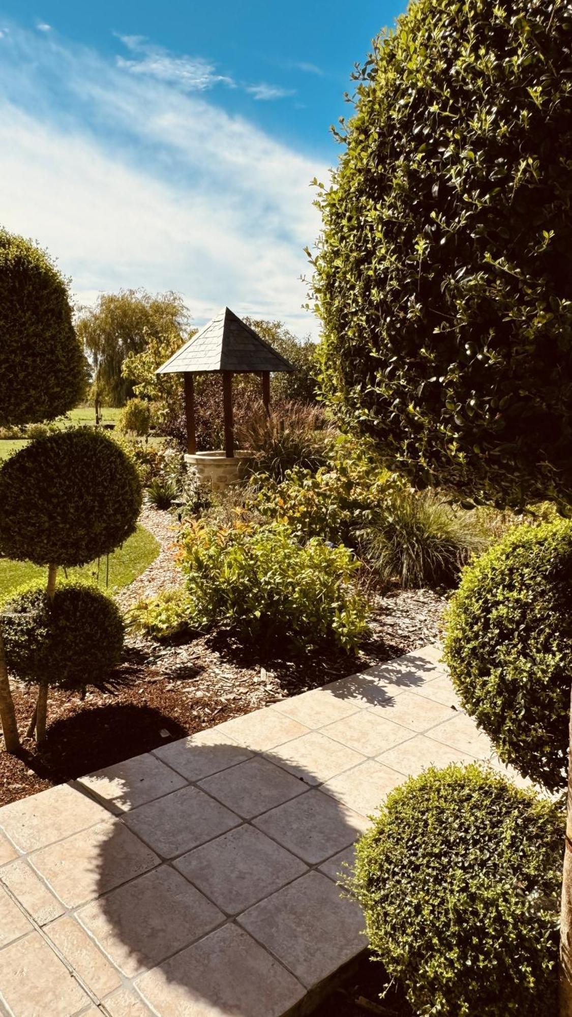 Aurefees Bed & Breakfast Ellon Bagian luar foto
